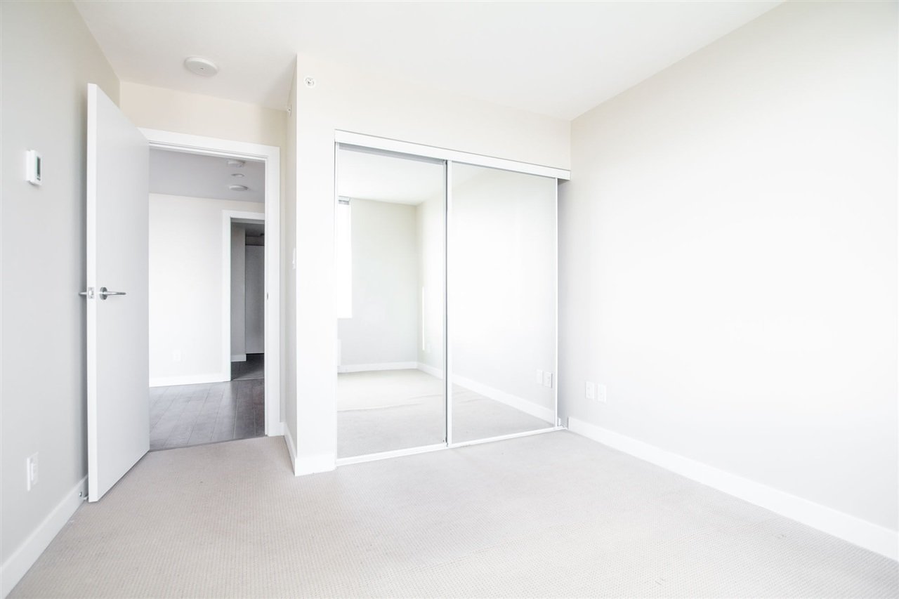 1001-489 Interurban Wy