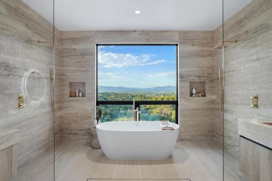 Soak in these Four Homes with Relaxing Tubs