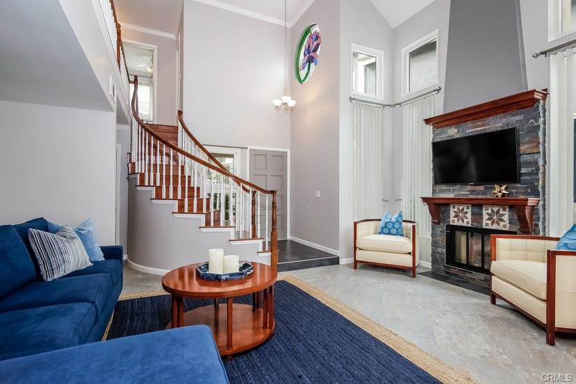 55 La Costa Ct