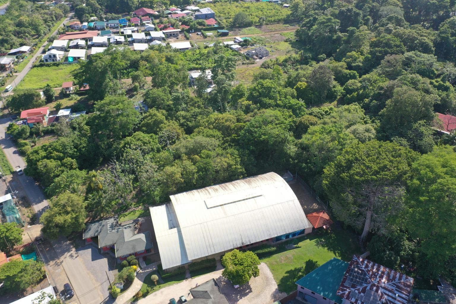 Flat And Usable Commercial Lot In The Heart Of Uvita With 90 Meters Paved Road Frontage!