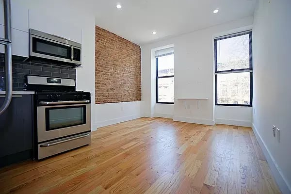 132 Hancock Street Unit: 2F