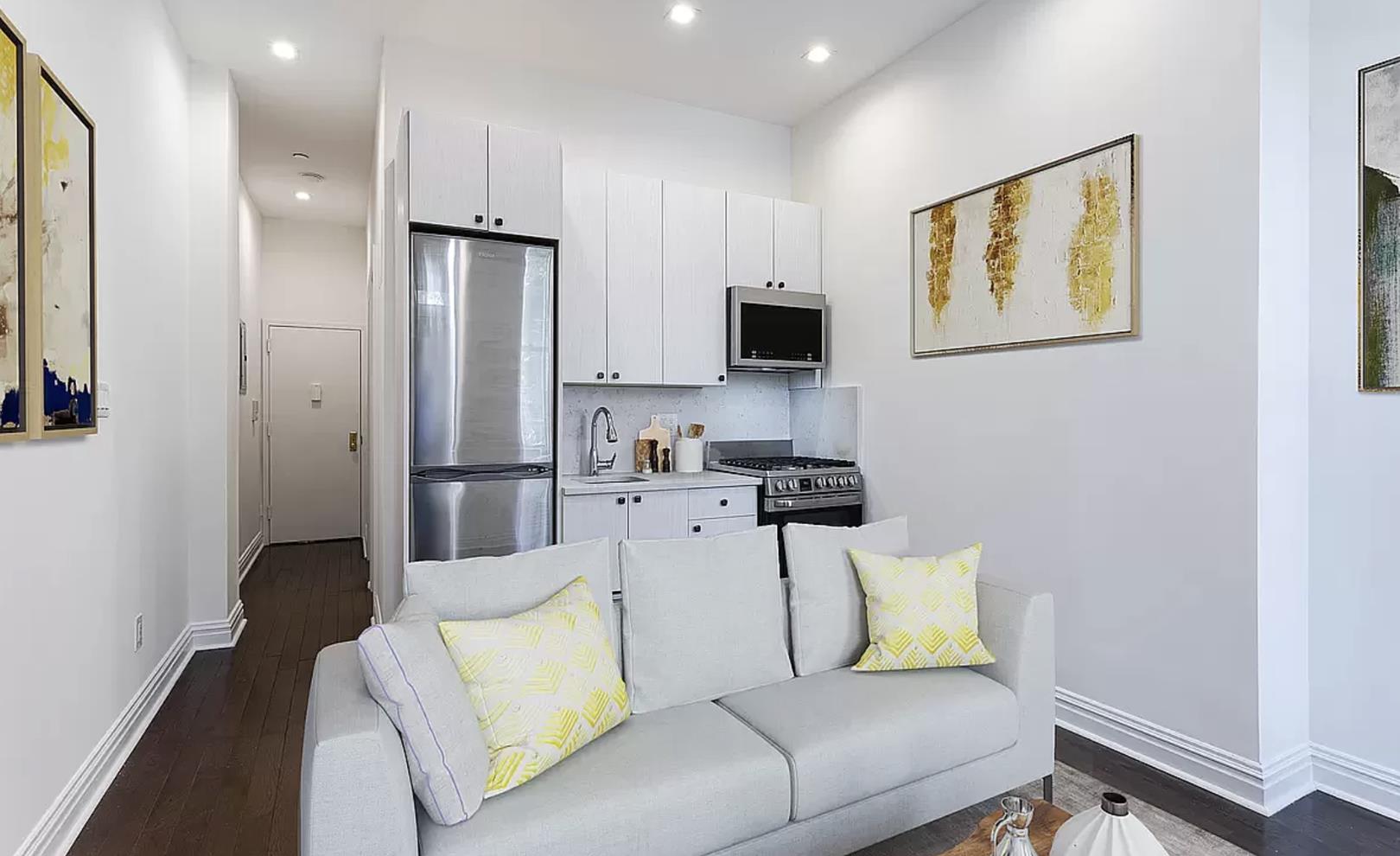 31 Saint Marks Place, Apt 6