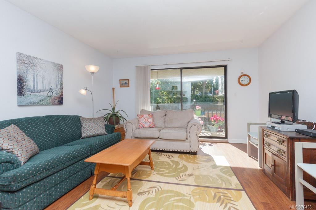 308-3277 Glasgow Ave, Saanich