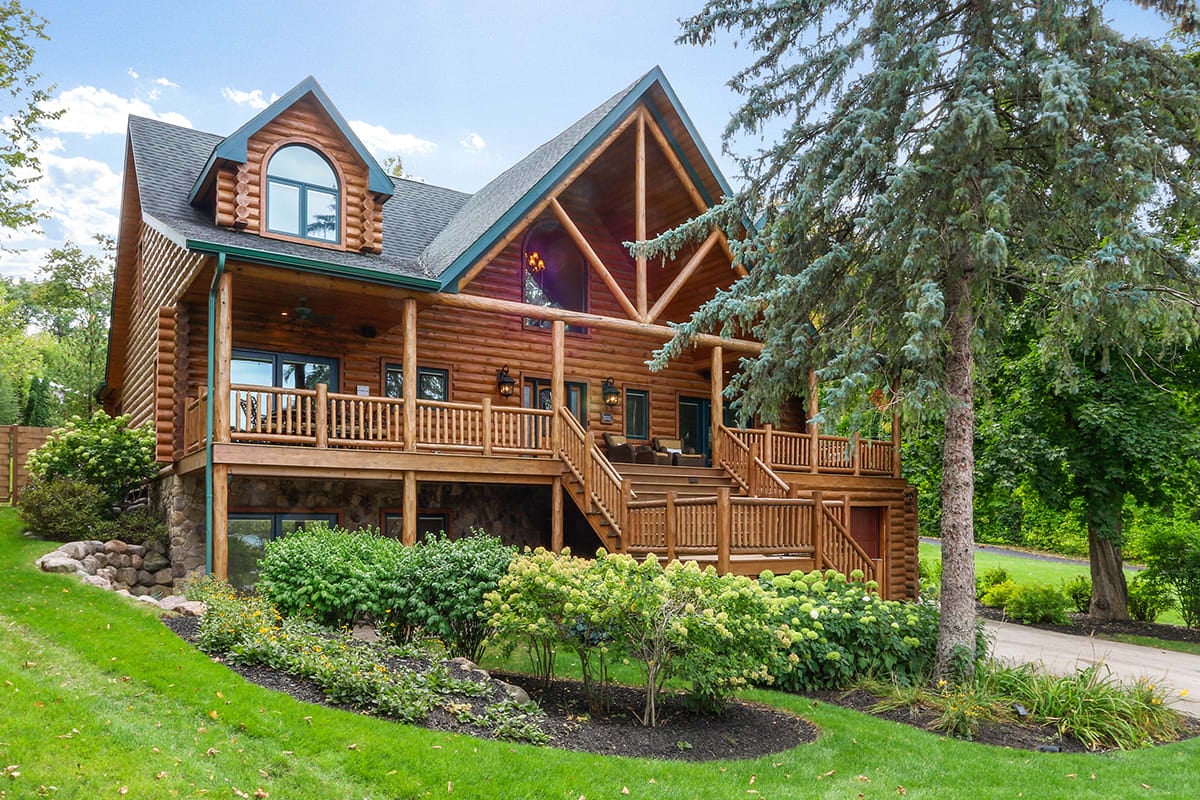 Log Home Transferable Boat Slip Geneva Lake Views