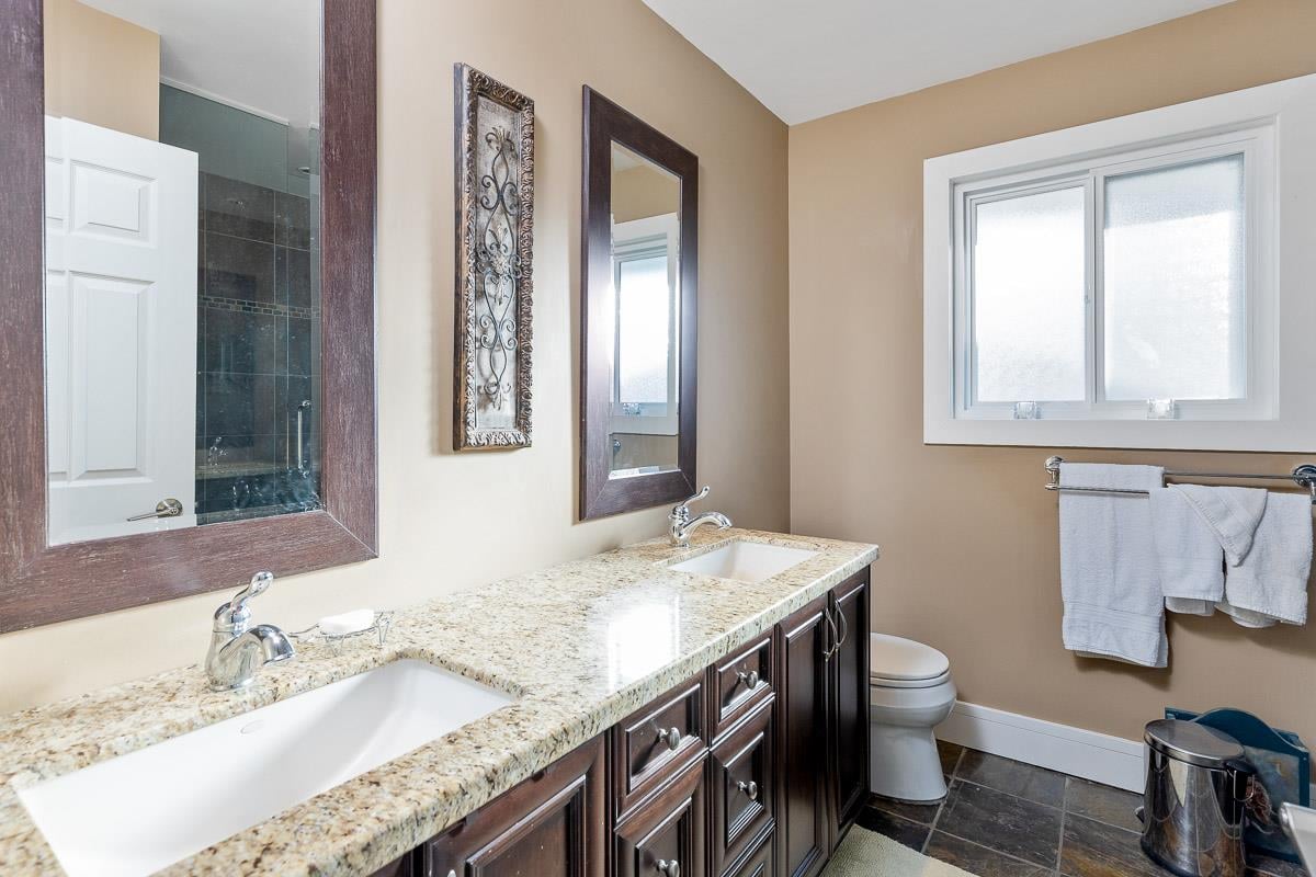 469 Cariboo Cres