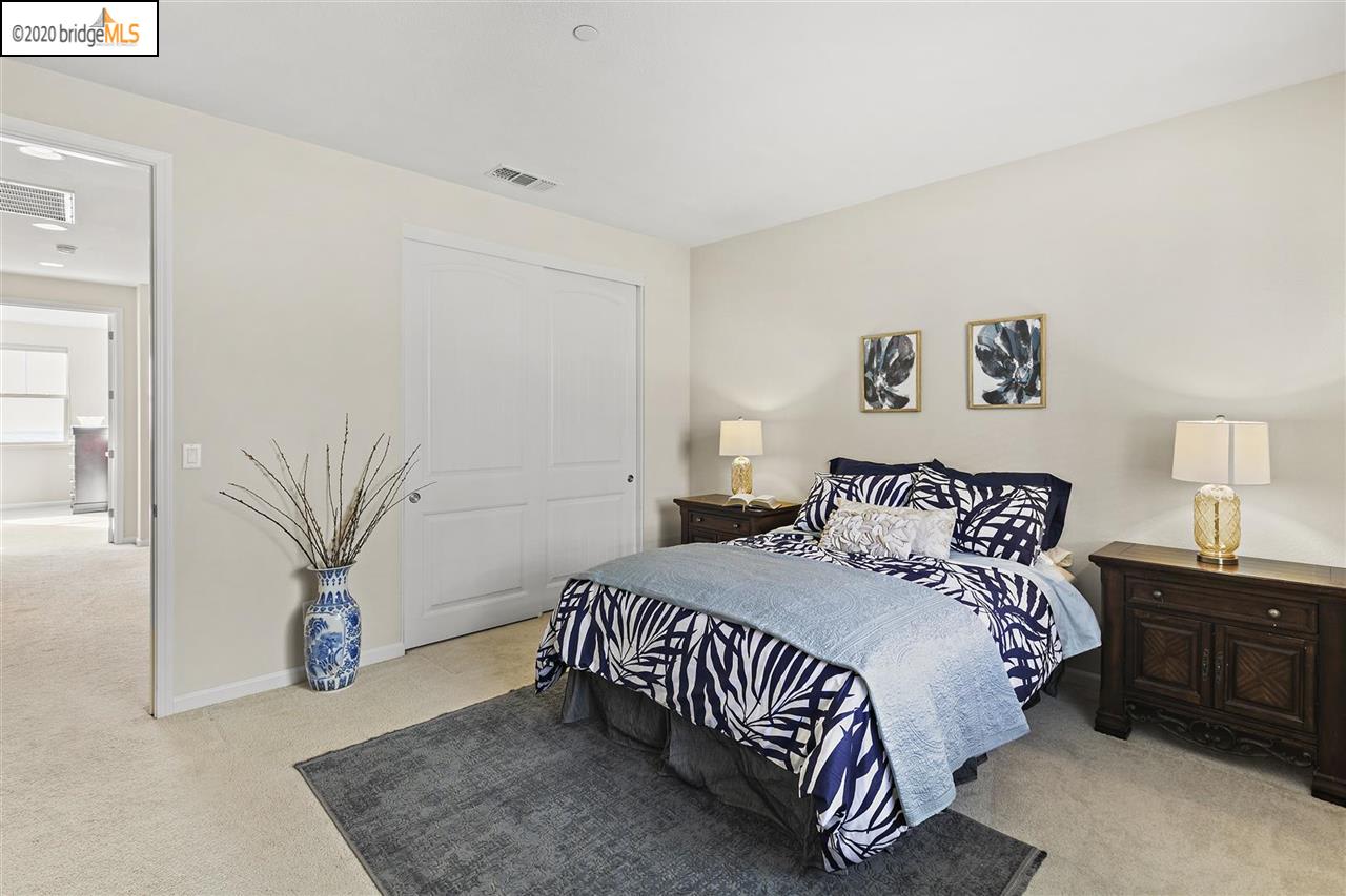6296 Rocky Point Ct Oakland, CA, 94605