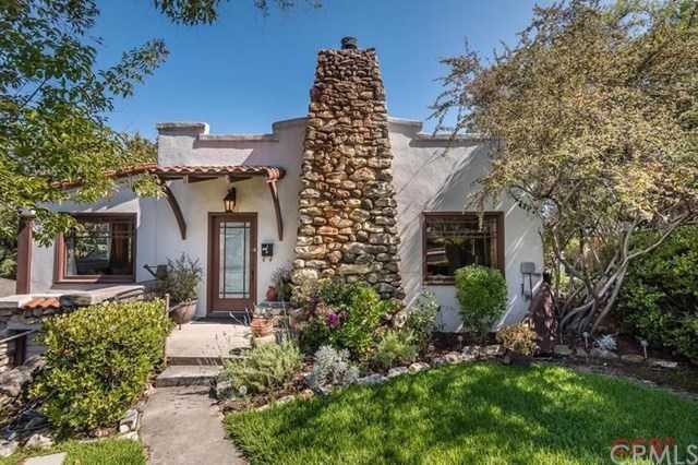 1651 Hillcrest Place