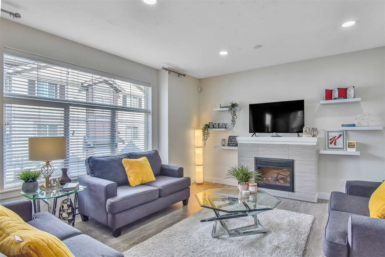 1-14377 60 Avenue, Surrey