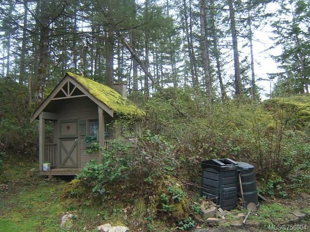 660 Millstream Lake Rd, Highlands