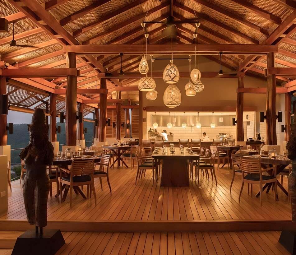 Casa Chameleon Condos