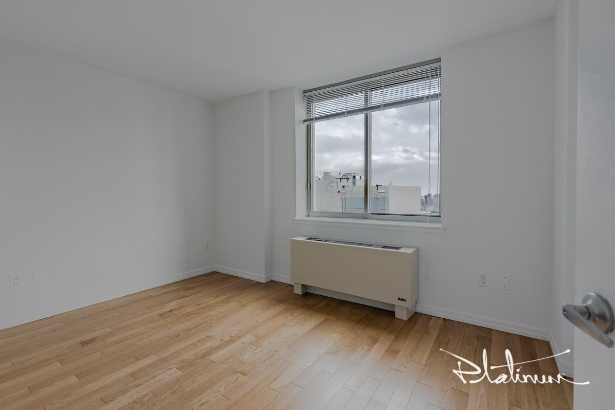 2 Gold Street, Apt 10B