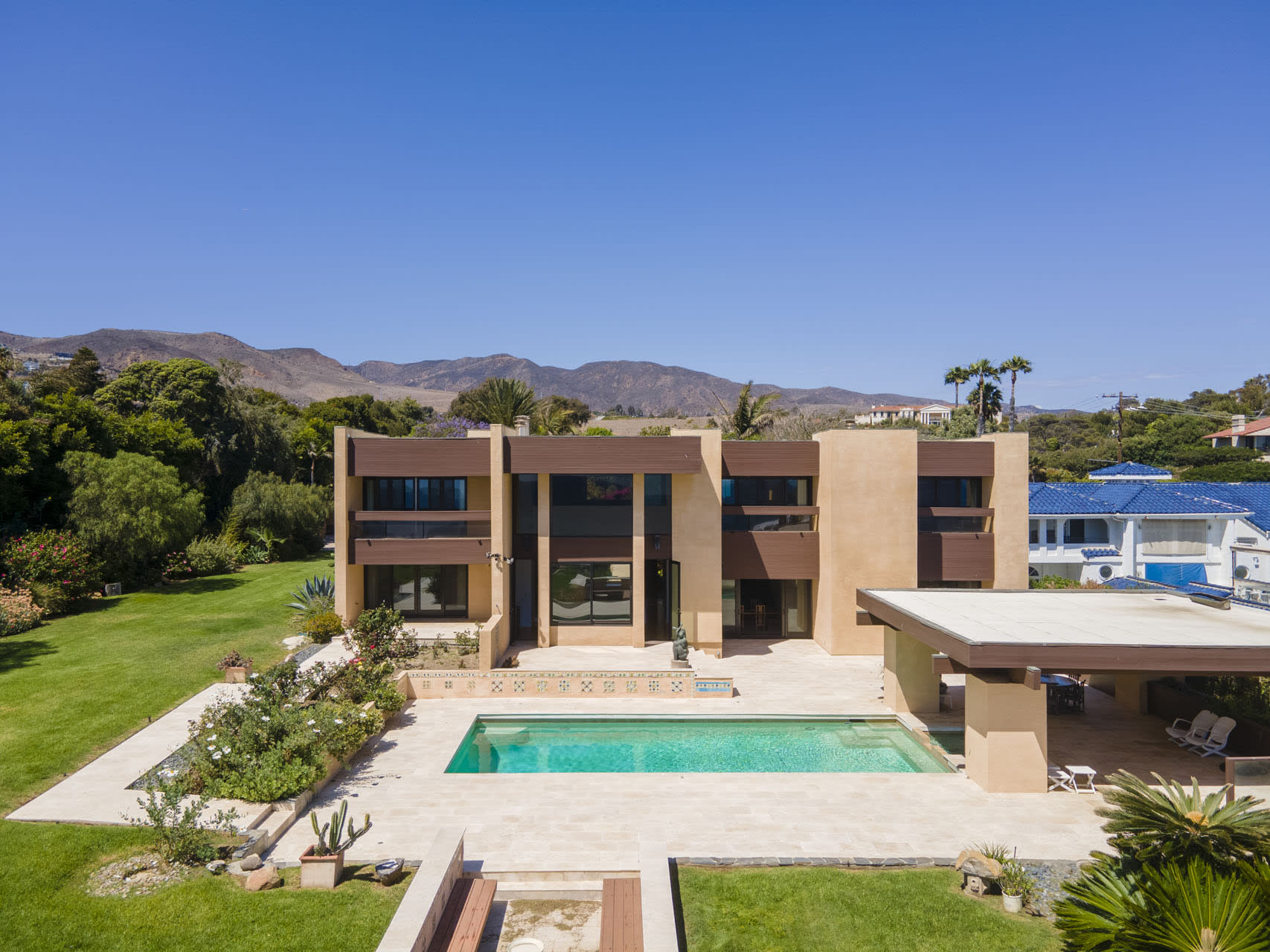 Zuma Bluff Estate