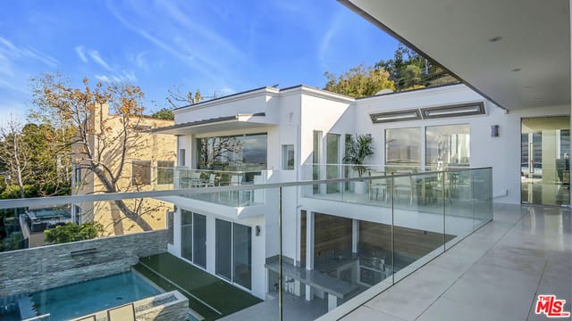 Lodge Villa