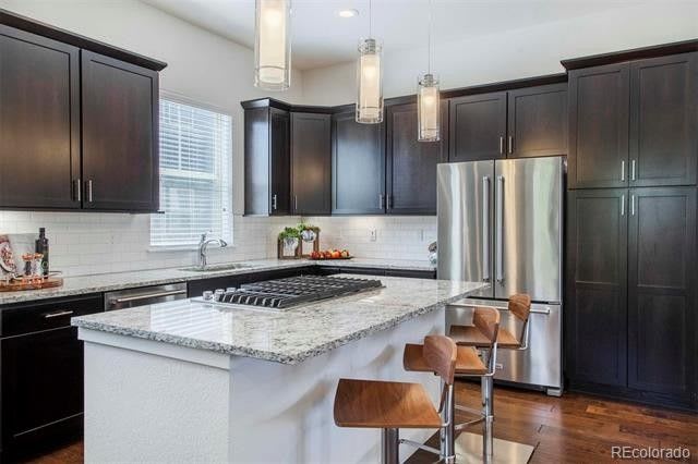 189 S Monaco Pkwy ~ Lowry