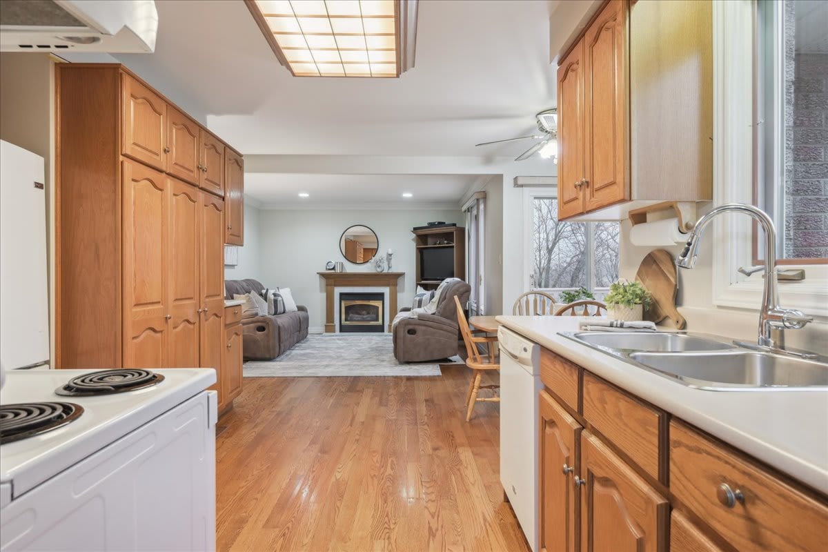 Situated on a quiet court & backing onto Bronte Creek