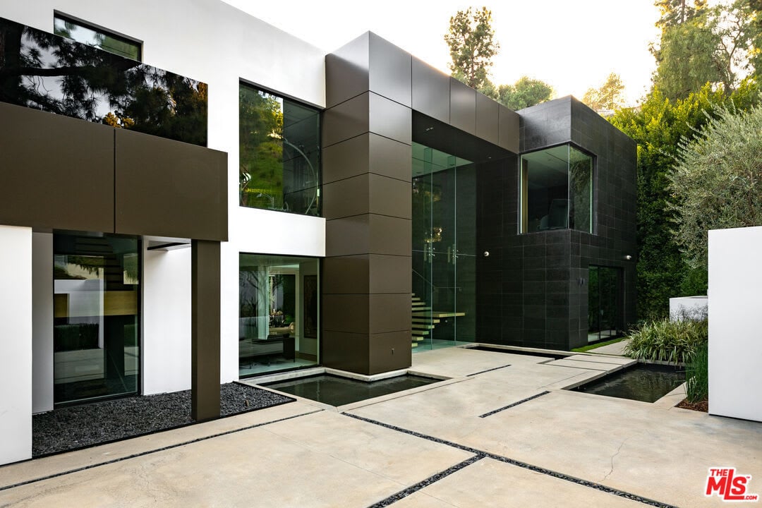 Estate Heights