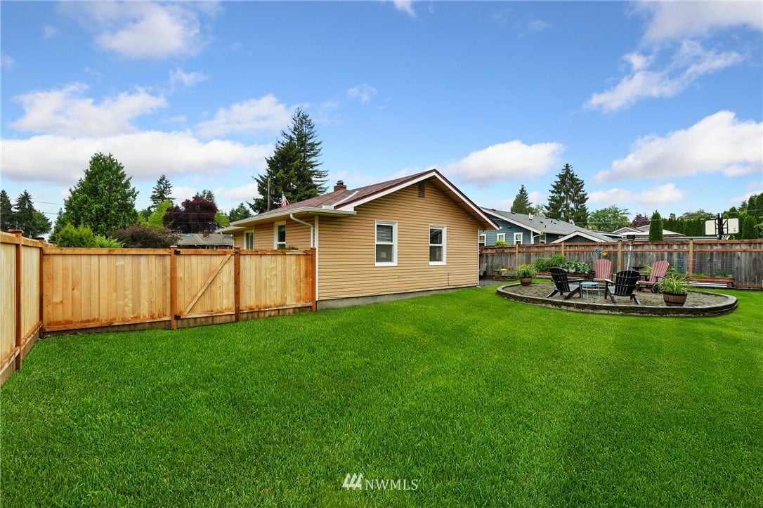 1001 Alice Ave