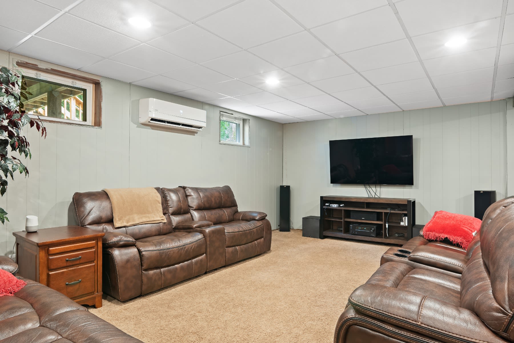 9441 Trails End Road