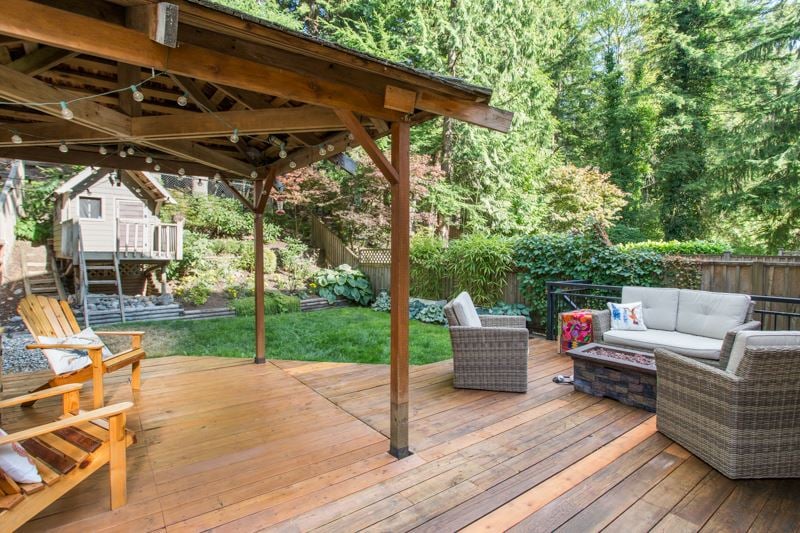 27B Glenmore Dr