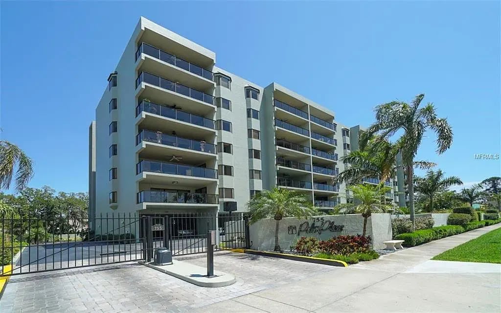 755 S Palm Ave Unit 201