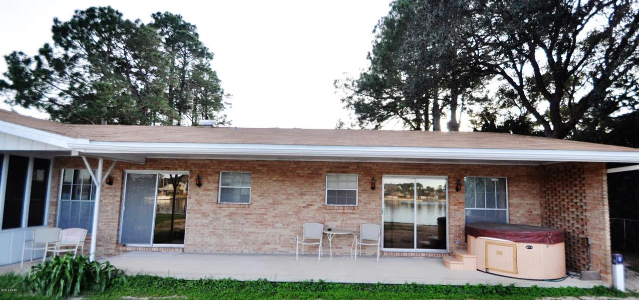 4652 BAYWOOD Drive