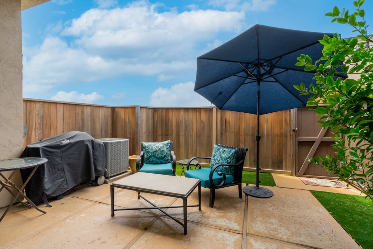 769 Ocean Surf Dr