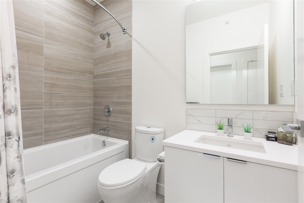38-3595 Salal Dr