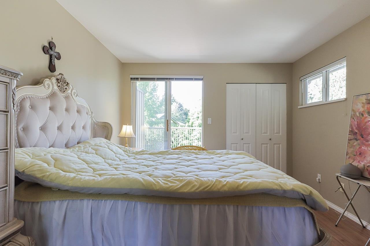21-8701 16th Avenue, Burnaby