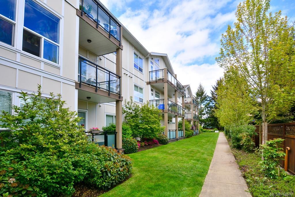 210-938 Dunford Ave