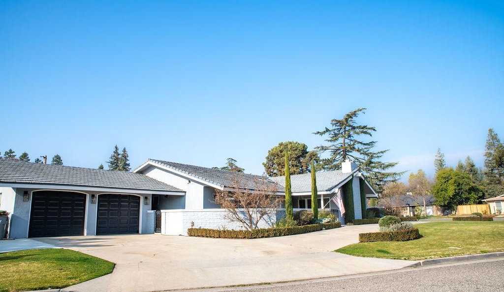 2315 W Celeste AVE