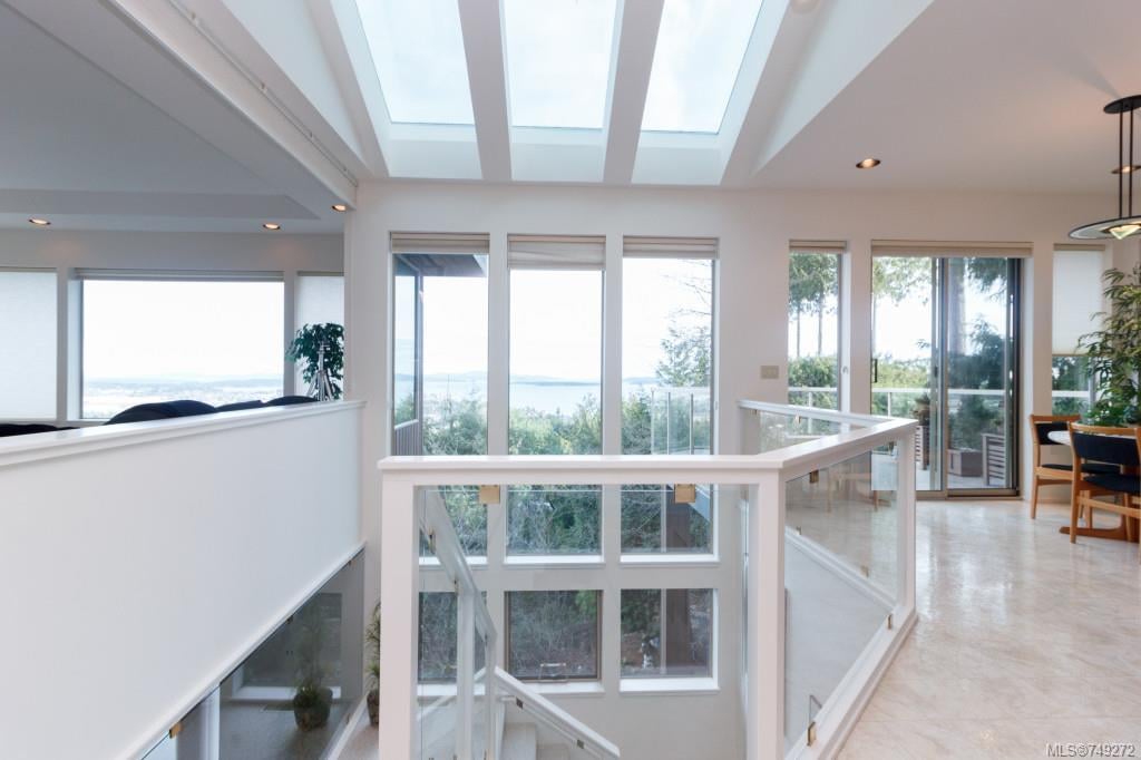 8889 Park Pacific Terr, North Saanich