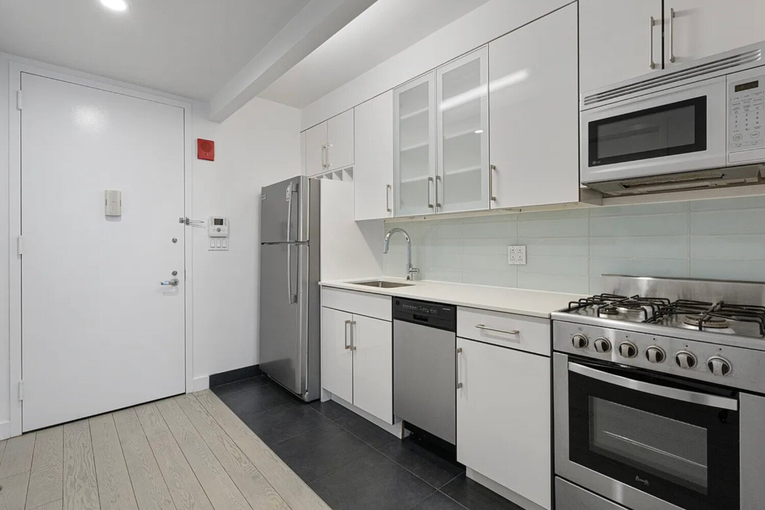 3 West 36th Street, Apt 9DE