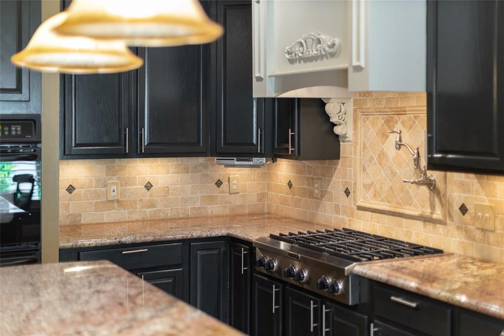 3411 Edmonson Court 
