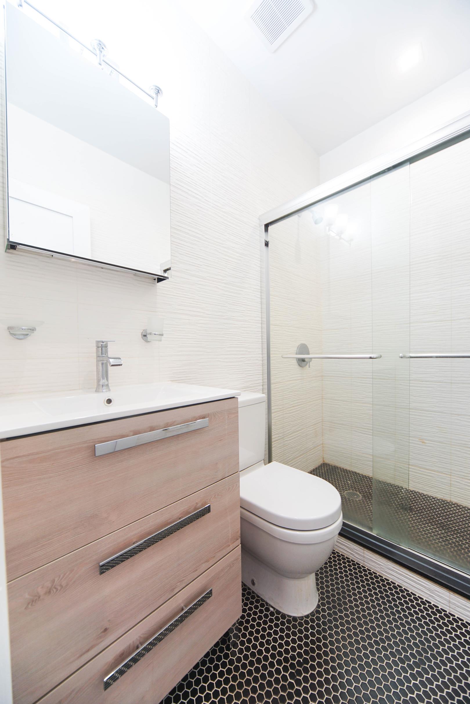 31 Saint Marks Place, Apt 10