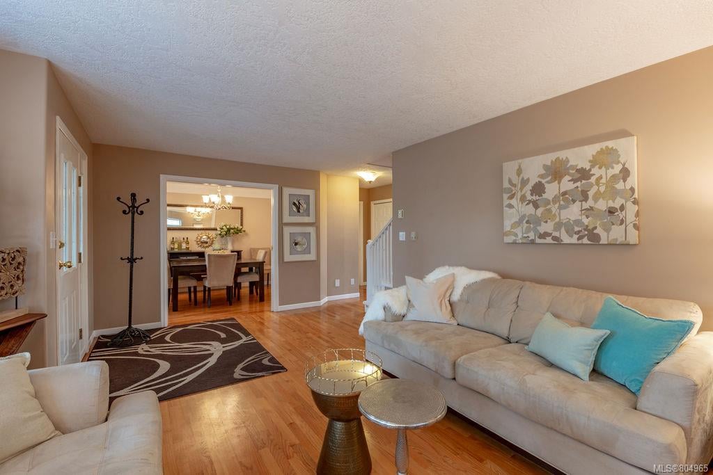 1235 Glyn Rd