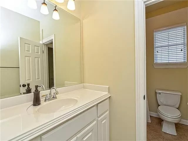 4007 Gaines Ct