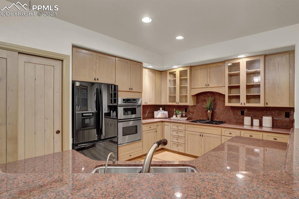 1275 Log Hollow Point