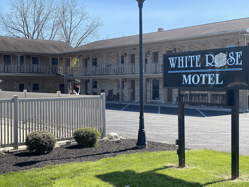 White Rose Motel
