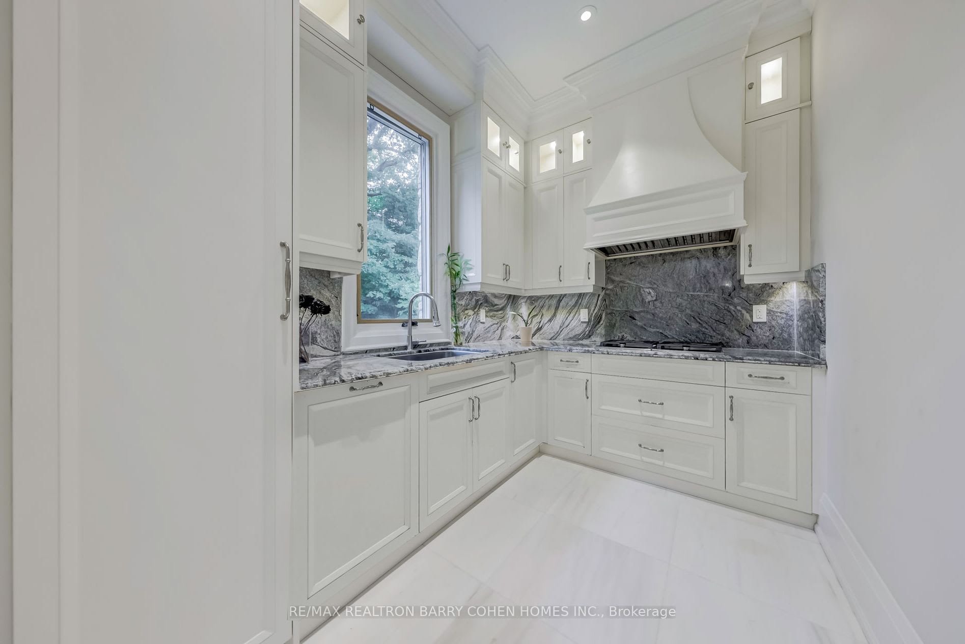 SOLD: Elegance & Luxury At Its Finest