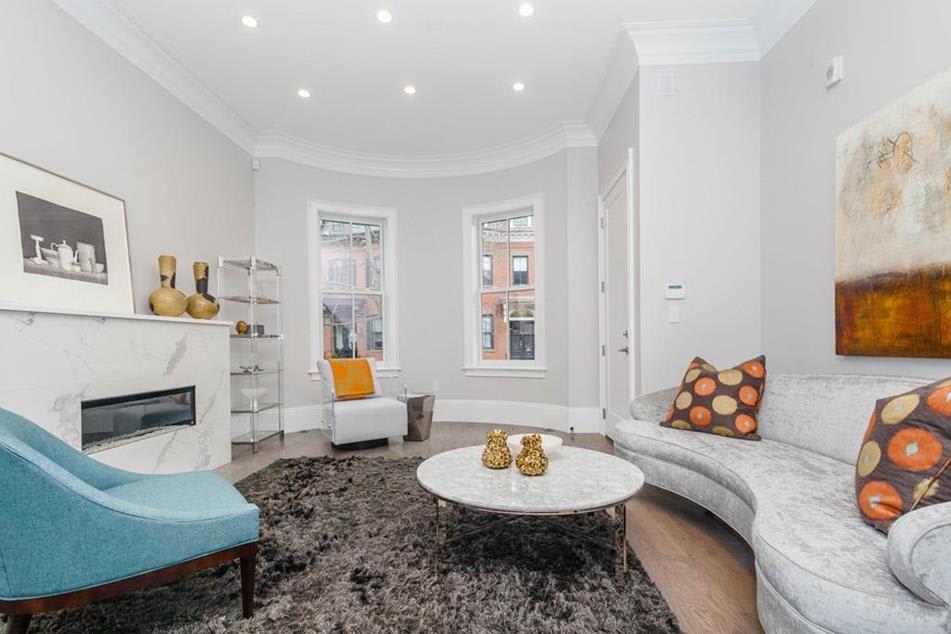 126 W Newton St #1