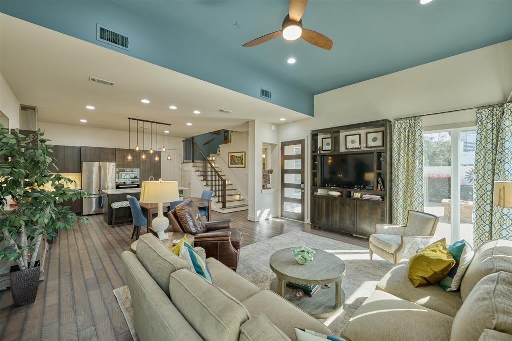 11503 Royal Silver Dr
