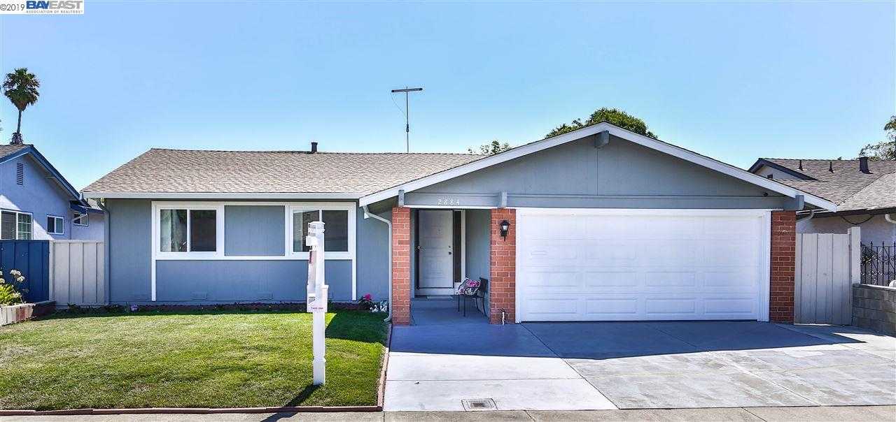 2884 Chamier Pl
