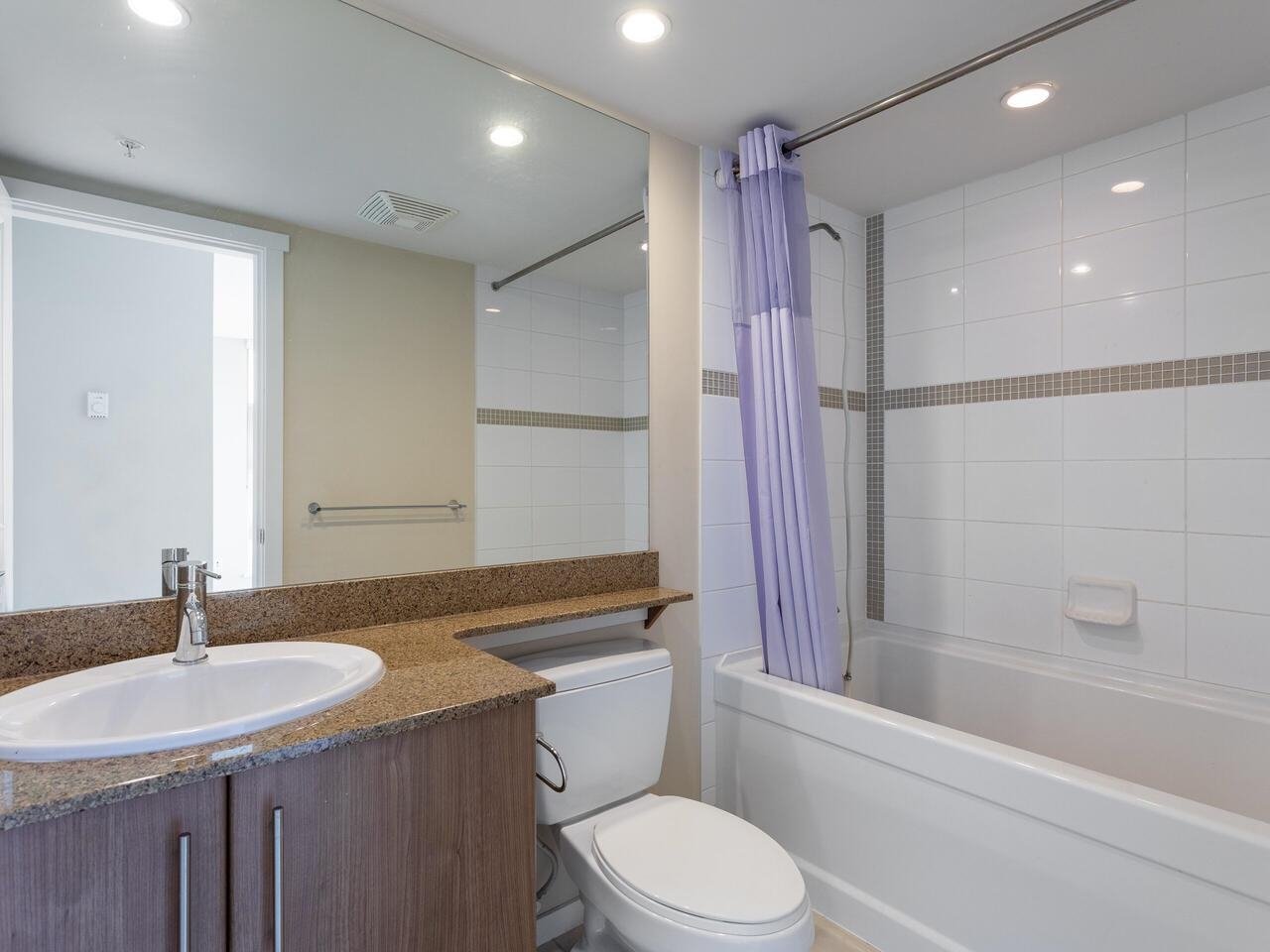 2903-2289 Yukon Cres