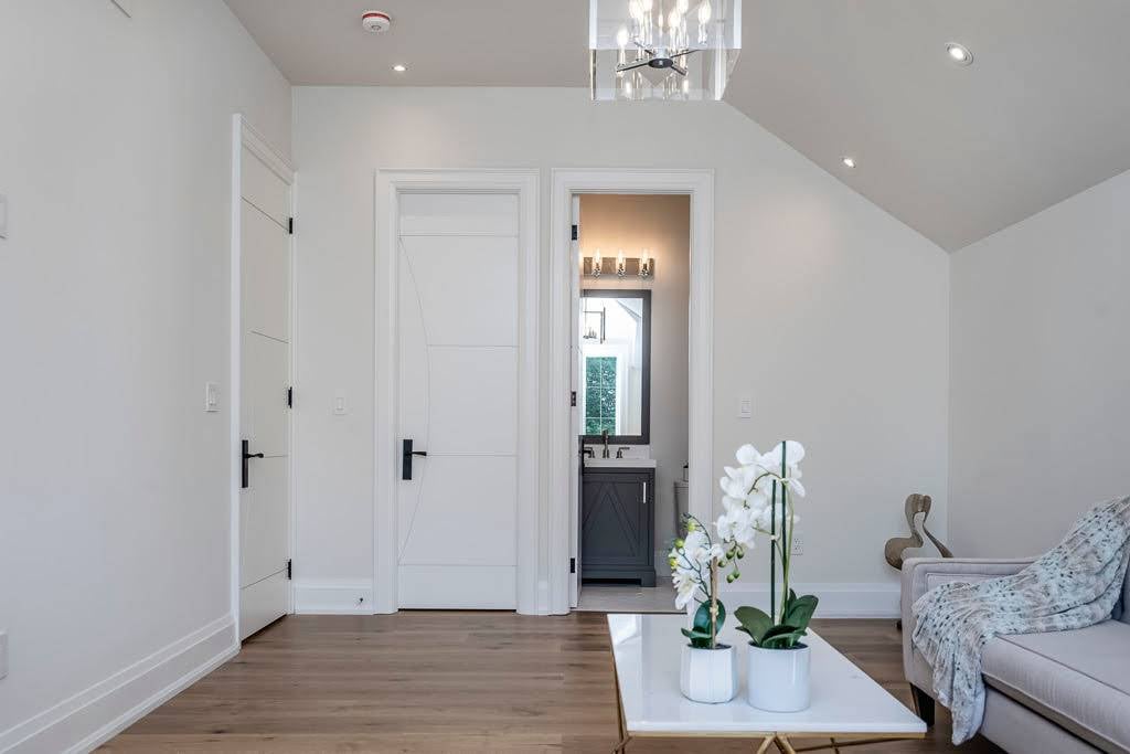 Sold: Experience The Epitome Of Luxury Living