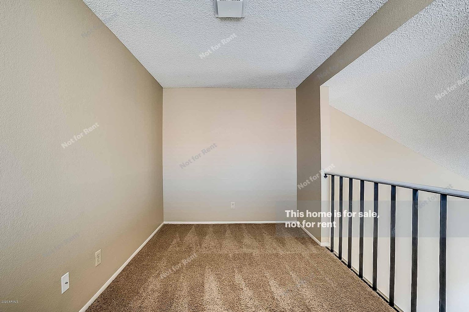 2040 S Longmore
