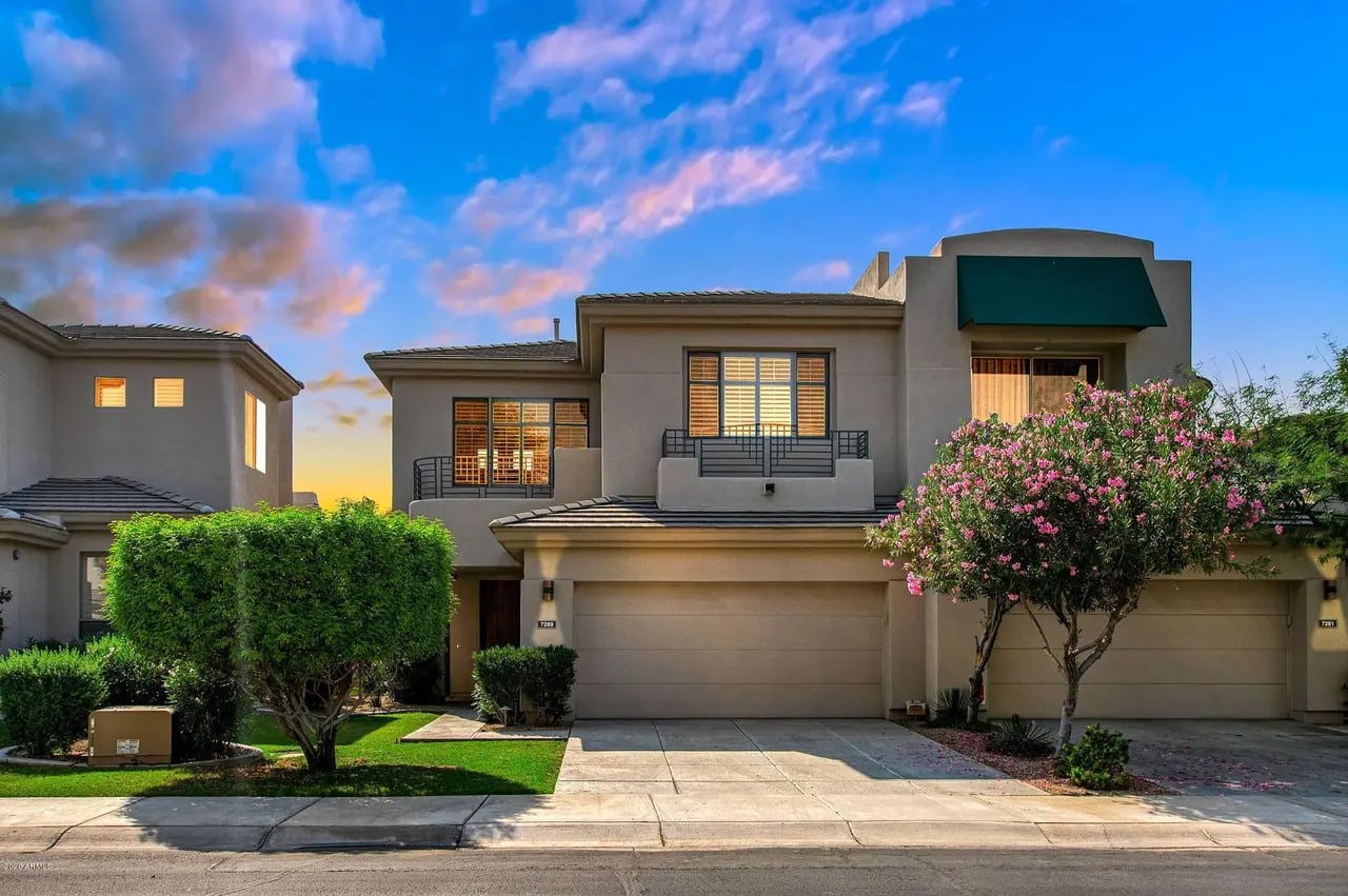 7289 E Del Acero Dr