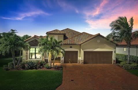 28122 Kerry Court | BONITA SPRINGS Real Estate