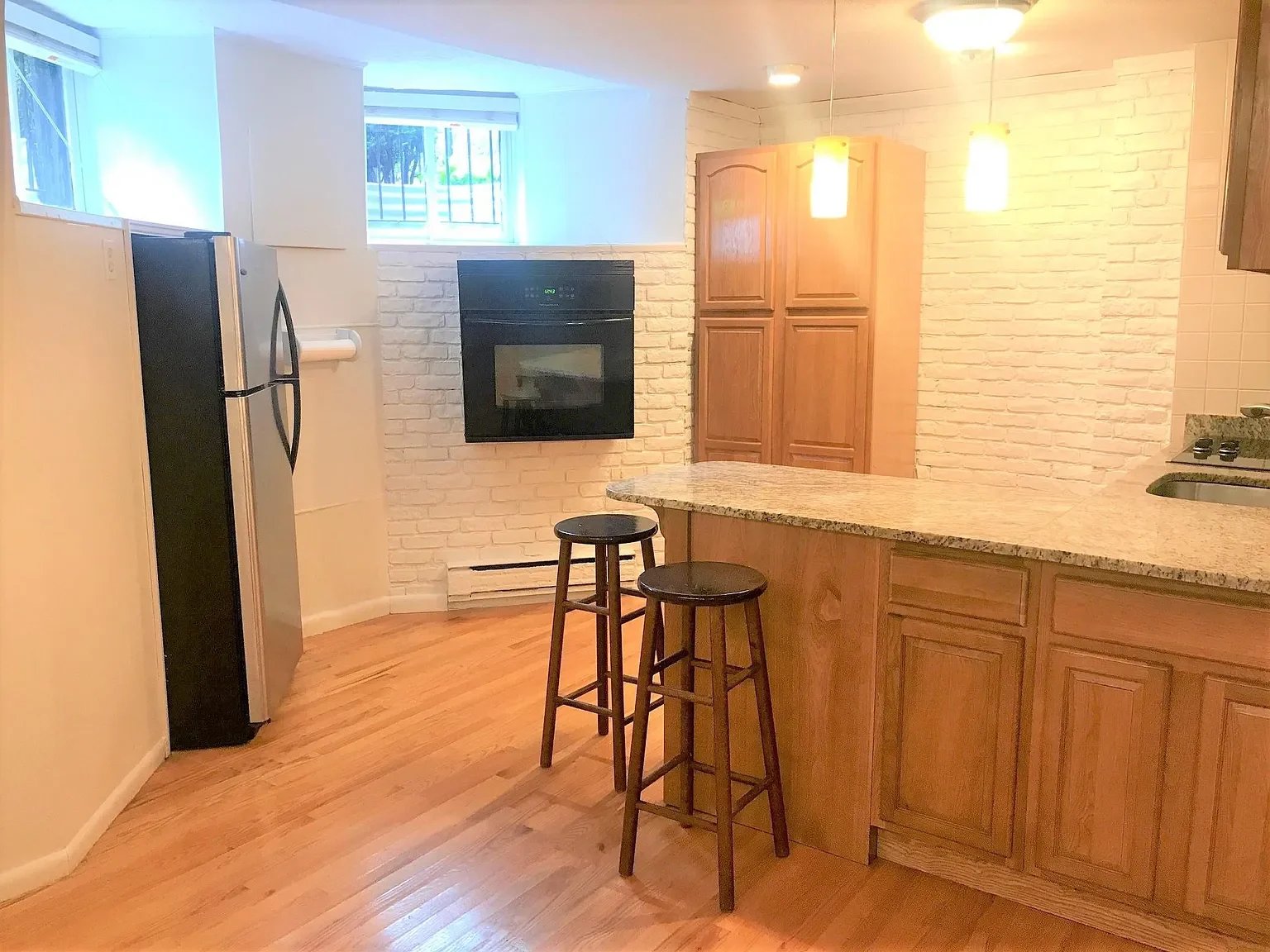 115 St Botolph St, # 1
