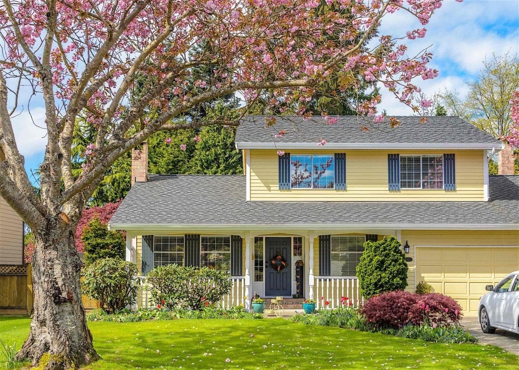 Spring Selling Prep: Get Your House Market-Ready!