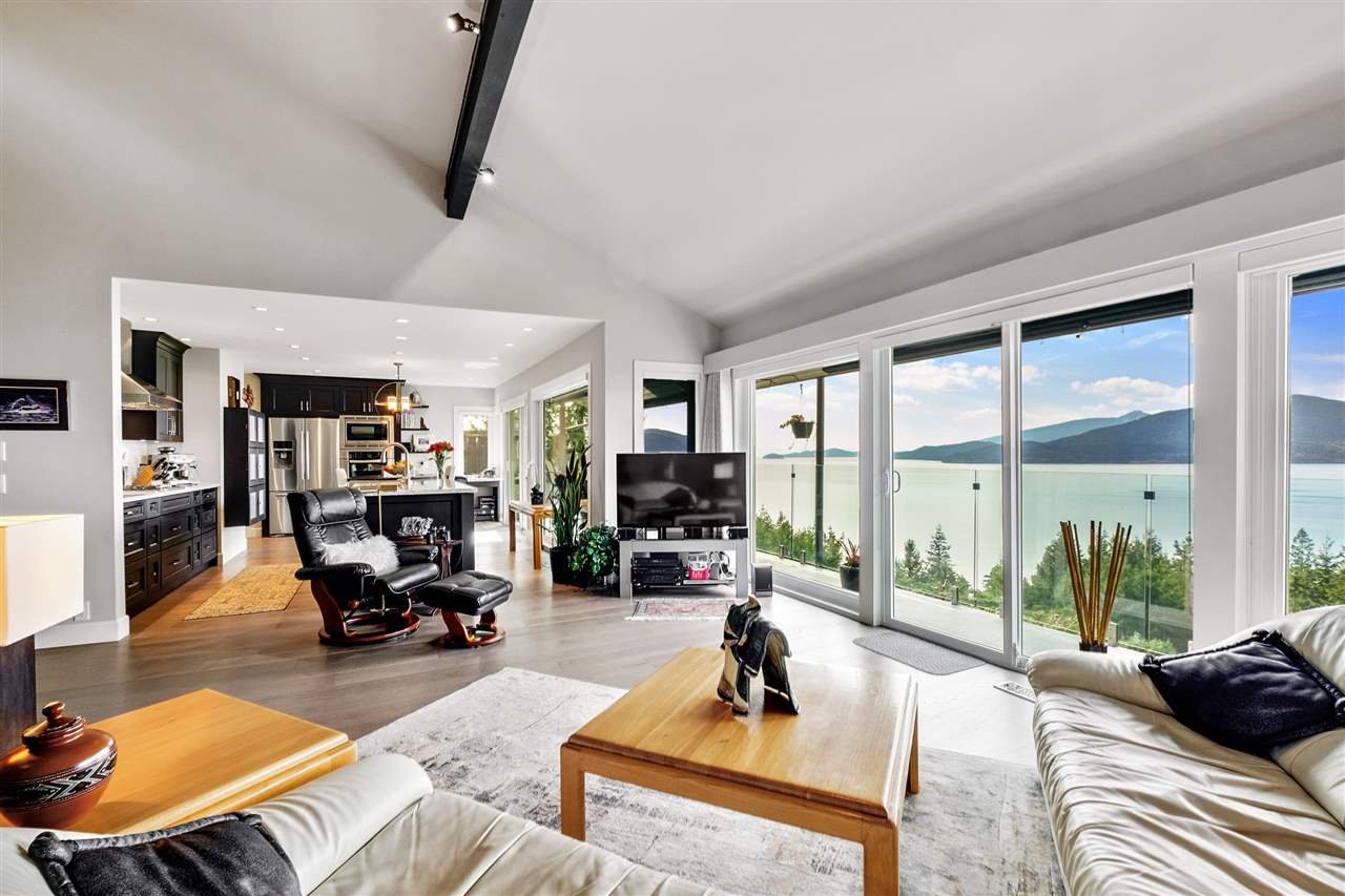 50 Panorama Rd